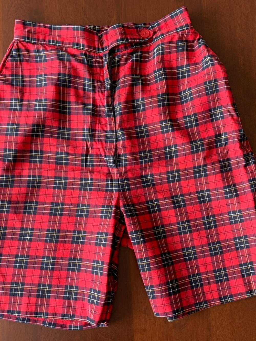 Vintage 1940s Red Gingham Plaid Shorts (Girls Size 11-12) By Queen Casuals